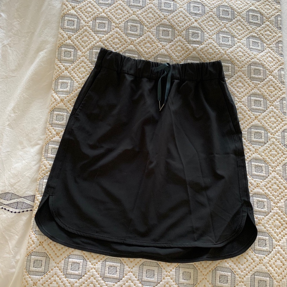 Lululemon On The Fly Skirt